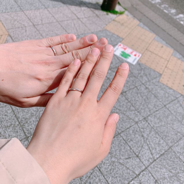 【4℃ BRIDAL(ヨンドシーブライダル)の口コミ】 色々と試着をさせて頂き、時間をかけて決めることができました。指の形か…