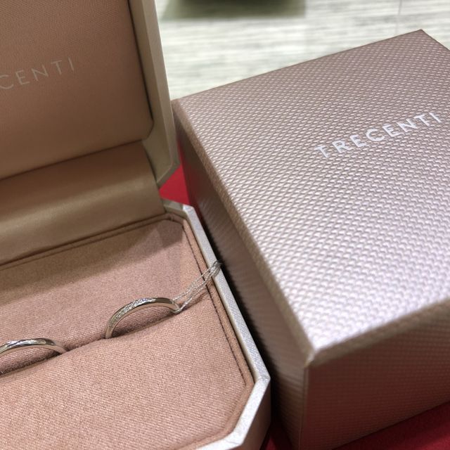 【TRECENTI(トレセンテ)の口コミ】 指輪のデザインが希望していたのと、付け心地がすごく良かったからです。
…