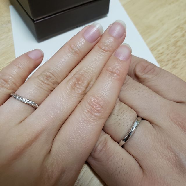 【アイプリモ(I-PRIMO)の口コミ】 デザインがとても可愛くて、いろいろな指輪を試させてもらいましたが、直…