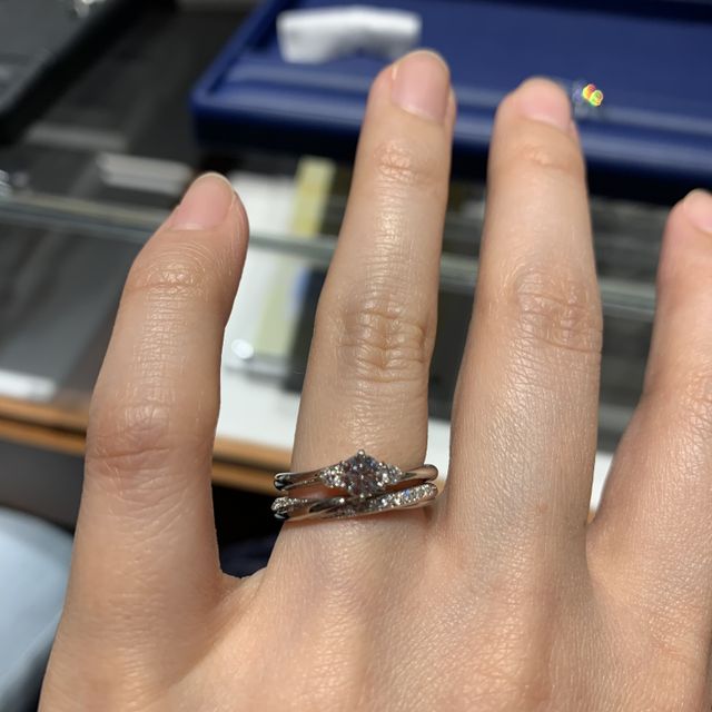 【銀座ダイヤモンドシライシの口コミ】 指輪のデザインが豊富で、それぞれに意味が込められてるのがよかったです…