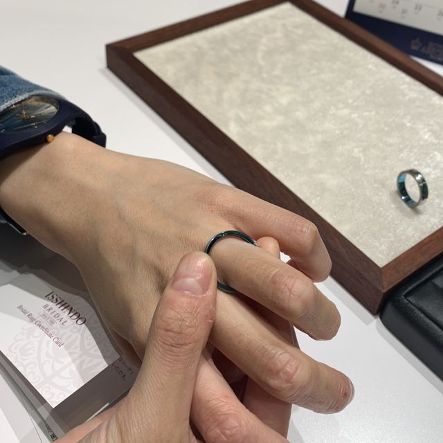 【SORA(ソラ)の口コミ】 鮮やかな発色が魅力です！ストレートでシンプルなものを探していましたが…