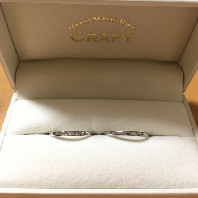 【CRAFY(クラフィ)の口コミ】 完全オーダーメイドが出来、デザインも好きなように作れ、他の人と被らな…