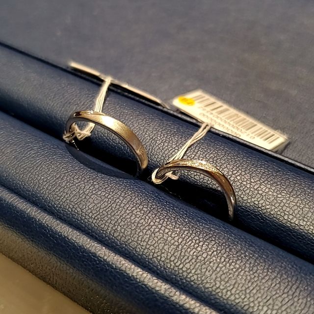 【銀座ダイヤモンドシライシの口コミ】 もともとギンザシライシさんで買うことや、ウェーブのものは予定していま…