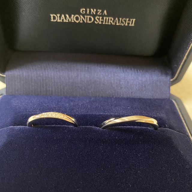 【銀座ダイヤモンドシライシの口コミ】 指輪はストレートタイプのものを選びました。自分達の好きなデザインの結…