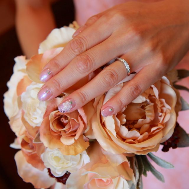 【アイプリモ(I-PRIMO)の口コミ】 デザイン的にはシンプルな指輪が第一条件でした。だたあまり典型的な結婚…