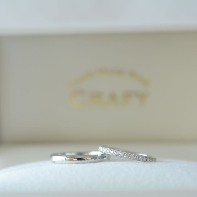 【CRAFY(クラフィ)の口コミ】 自分達で作れる所とデザインの幅がいっぱいある所に惹かれました。
ダイア…