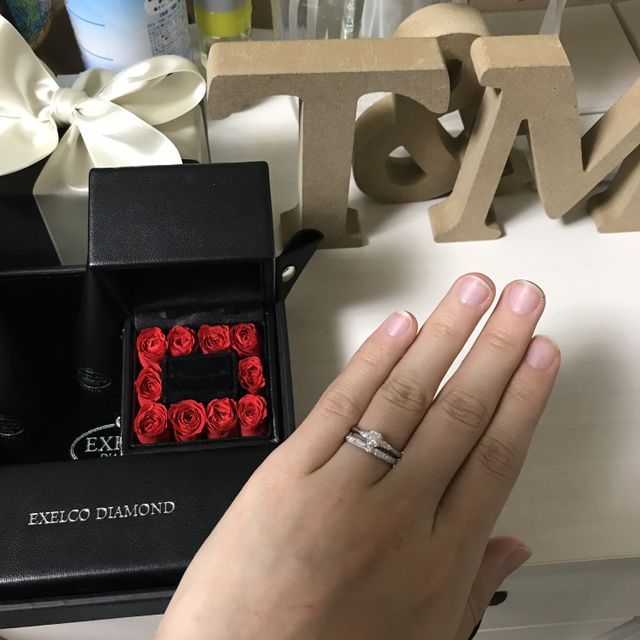 【エクセルコダイヤモンド(EXELCO DIAMOND)の口コミ】 彼がくれた婚約指輪がエクセルコダイヤモンドのものでお気に入りだったの…