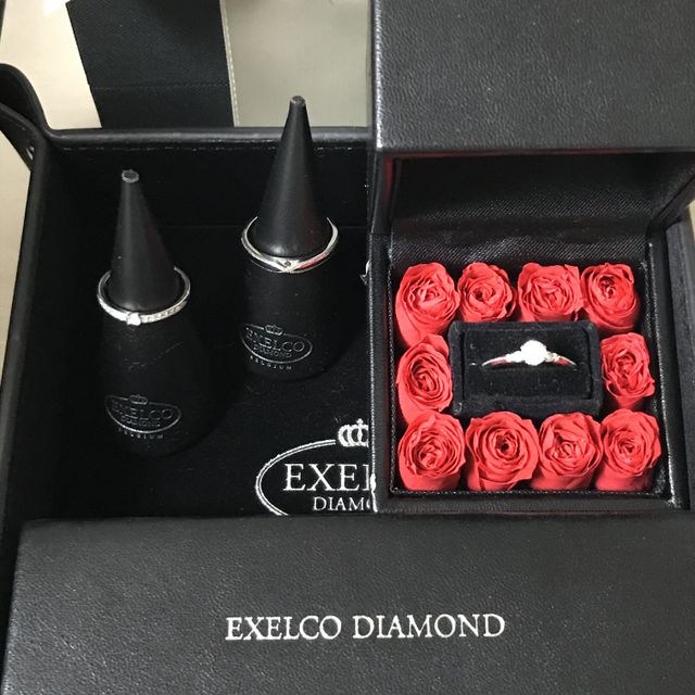【エクセルコダイヤモンド(EXELCO DIAMOND)の口コミ】 彼がくれた婚約指輪がエクセルコダイヤモンドのものでお気に入りだったの…