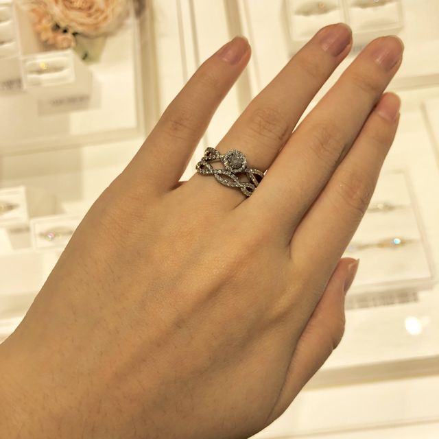 【ヴァンドーム青山(VENDOME AOYAMA)の口コミ】 広告のモデルさんが付けている指輪で、とてもゴージャスで華やかなデザイ…