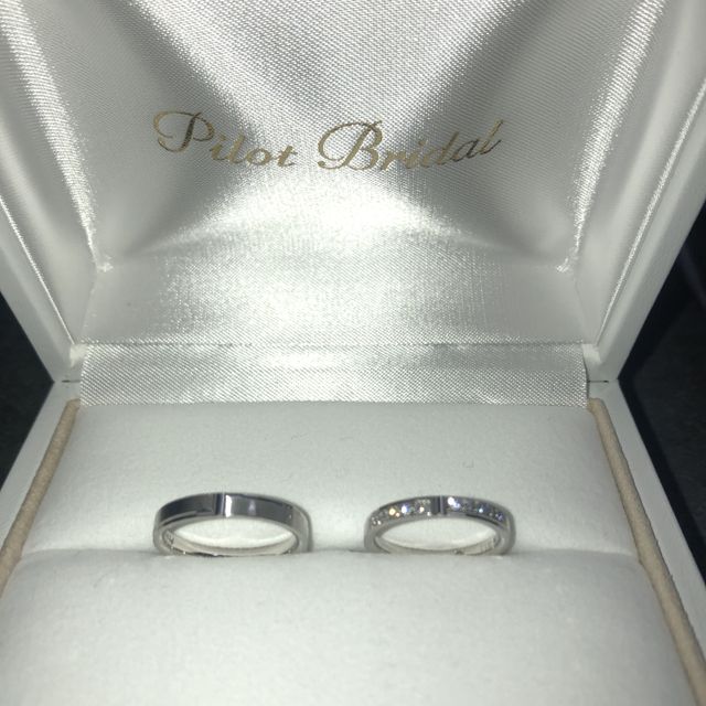 【PILOT BRIDAL(パイロットブライダル)の口コミ】 純プラチナのため、着け心地がとても良かった。角が当たらず、手を洗った…