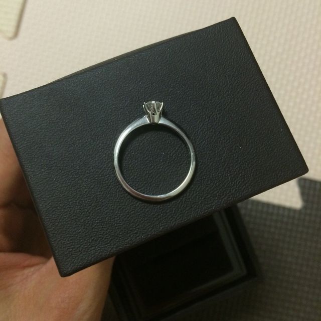 【アイプリモ(I-PRIMO)の口コミ】 じっくり話を聞いてもらえて好みのものを決めれた。この指輪の場合、石を…