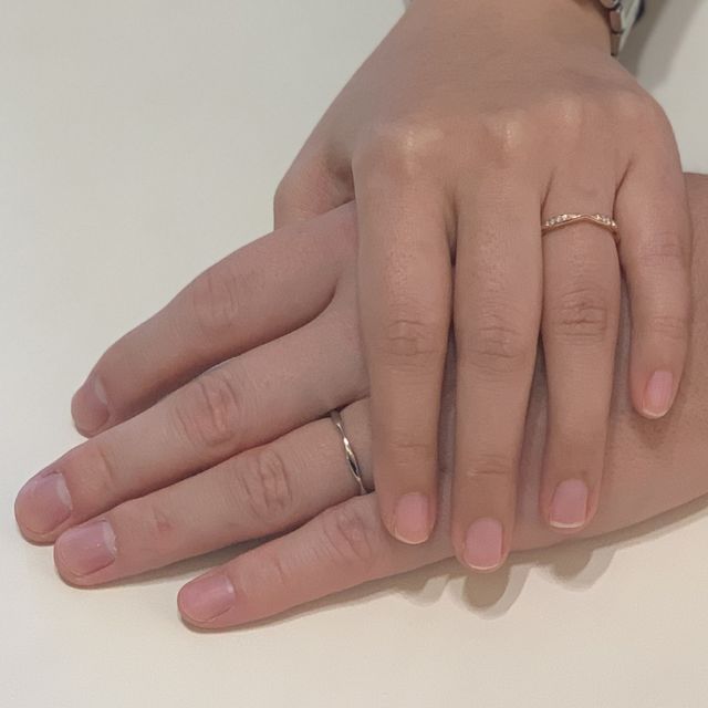 【シャネル(CHANEL)の口コミ】 普段からゴールドアクセサリーしか着用していなかったので、結婚指輪は絶…