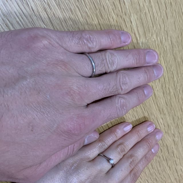 【銀座ダイヤモンドシライシの口コミ】 銀座ダイヤモンドシライシ高松本店に、妻と一緒に来店し、店員さんから、…