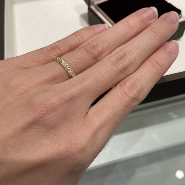 【アイプリモ(I-PRIMO)の口コミ】 ゴールド希望で探していた所、ゴールドの中にダイヤが多く入っており、キ…