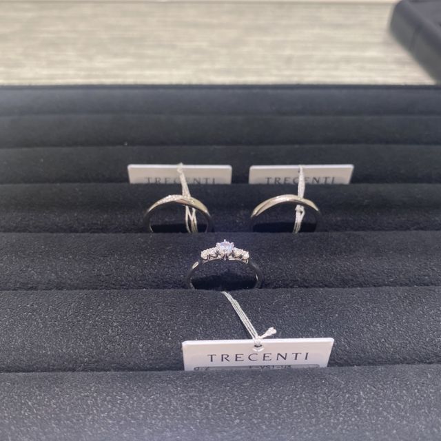 【TRECENTI(トレセンテ)の口コミ】 新作のリングとHPで見つけ、気になったため来店しました。試着を実際にし…