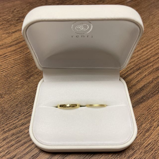 【renri(レンリ)の口コミ】 普段はシルバーをつけることが多く、プラチナで考えていましたが実際に沢…