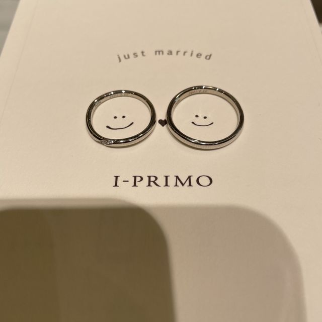 【アイプリモ(I-PRIMO)の口コミ】 2人とも指が太目なので
元々アクセサリーには無縁だったので
今回結婚指輪…