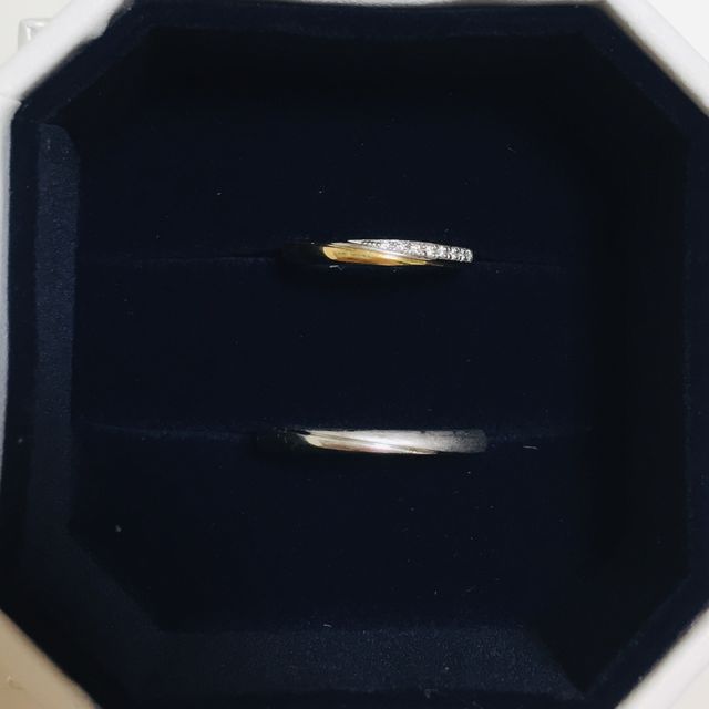 【4℃ BRIDAL(ヨンドシーブライダル)の口コミ】 【ゴールドもプラチナも…！】

他店を数件見て回り、フォルムの美…