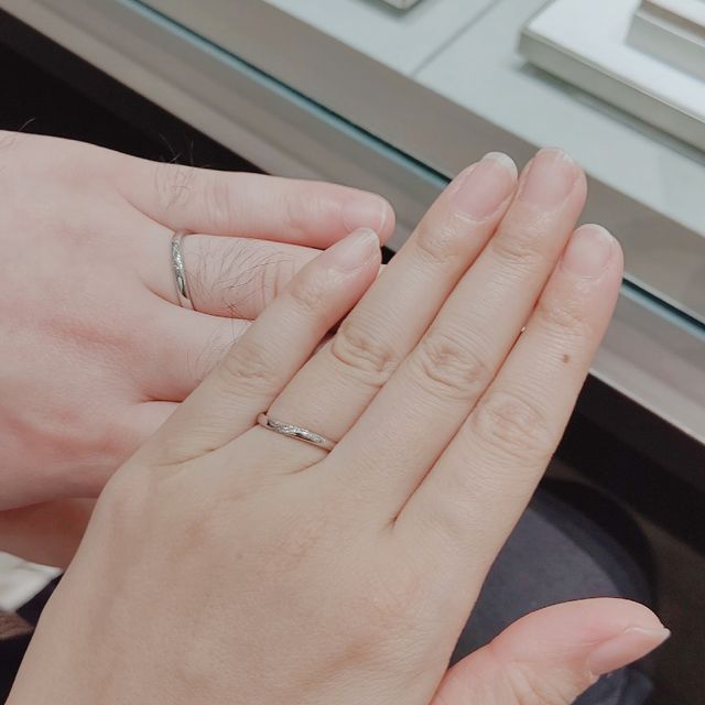 【アイプリモ(I-PRIMO)の口コミ】 シンプルのにしようかと考えてたけど
色々なデザインや店員さんのオススメ…