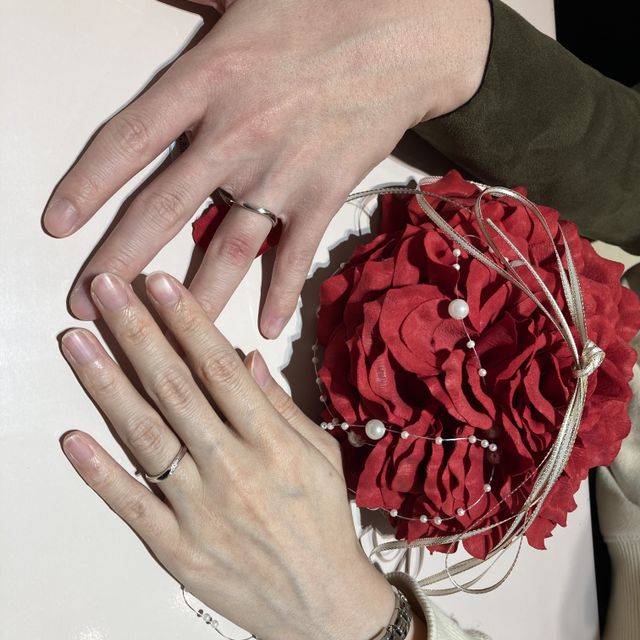 【TRECENTI(トレセンテ)の口コミ】 ストレート、ウェーブ、V字、ダイヤは１石のものから９石のものまで試着さ…