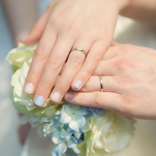 【銀座ダイヤモンドシライシの口コミ】 婚約指輪のブランドだったので、結婚指輪を検討する際にダイヤモンドシラ…
