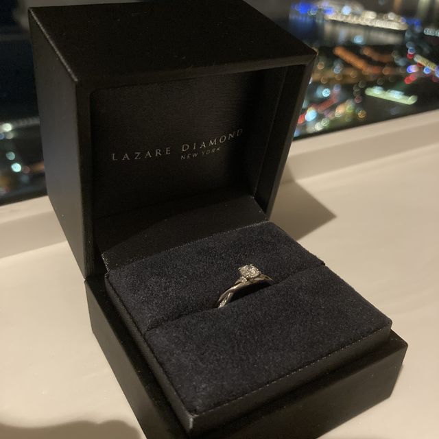 【ラザール ダイヤモンド(LAZARE DIAMOND)の口コミ】 定番のデザインとは異なるものが欲しいという軸で色んなお店を訪問してい…