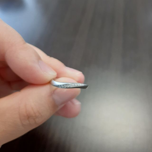 【4℃ BRIDAL(ヨンドシーブライダル)の口コミ】 家事をする時なども、ずっとつけっぱなしにしたかったので、あまり凹凸も…