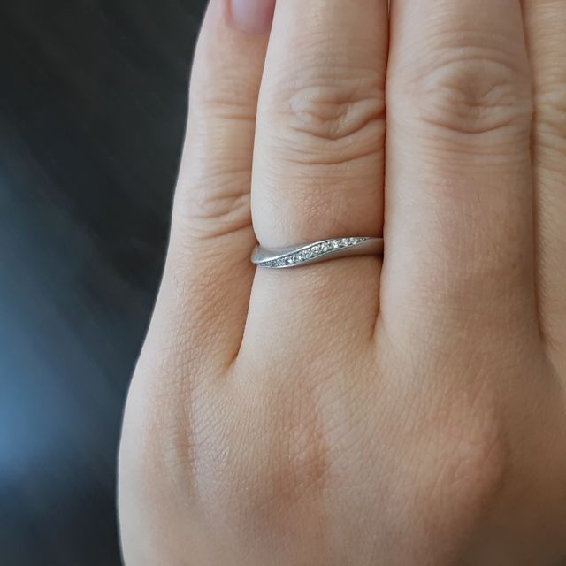 【4℃ BRIDAL(ヨンドシーブライダル)の口コミ】 家事をする時なども、ずっとつけっぱなしにしたかったので、あまり凹凸も…