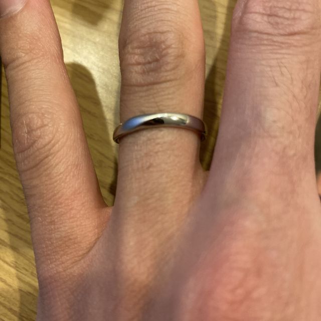 【銀座ダイヤモンドシライシの口コミ】 すごくキラキラしていて、価格も安く良かったです。つけ心地もよく、マッ…