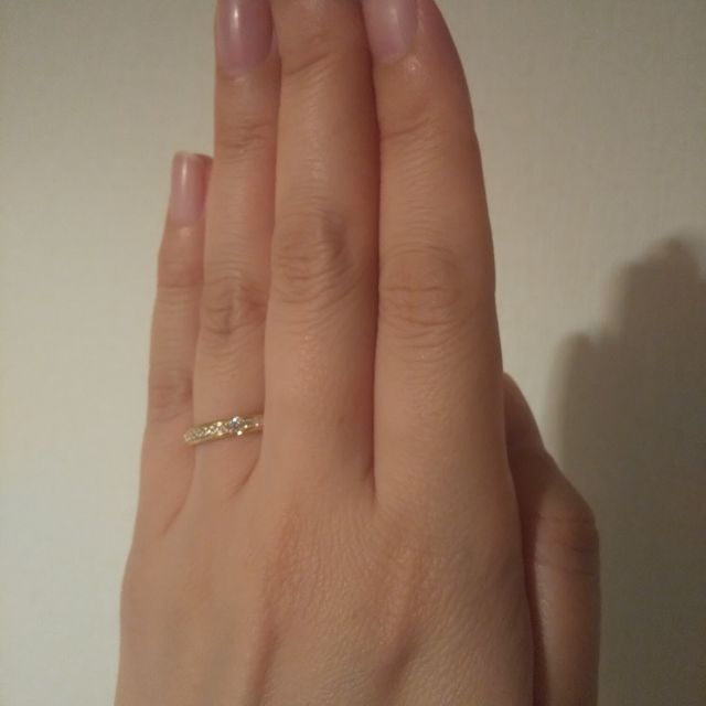 【ラザール ダイヤモンド(LAZARE DIAMOND)の口コミ】 婚約指輪も眠らせず普段づかいしたかったので、はじめからサイズ直しもで…