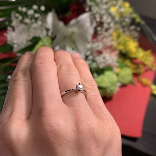 【アイプリモ(I-PRIMO)の口コミ】 定番でシンプルなストレートのデザインを選びました^ - ^
決め手は、結婚…