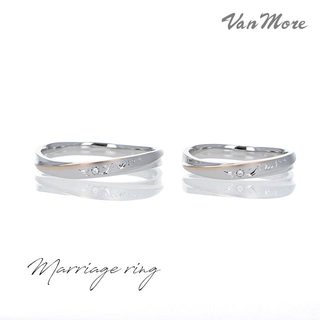 【宝石工房ヴァンモアの口コミ】 少し長くなります。

私には付き合って6年になる嫁(当時は彼女)がいて入籍…