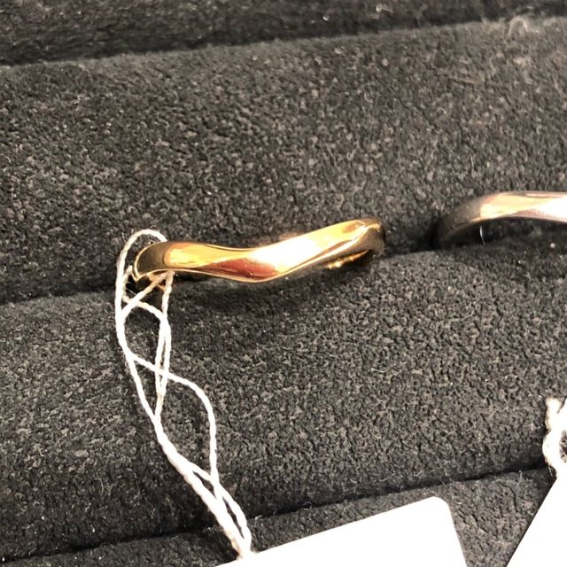 【TRECENTI(トレセンテ)の口コミ】 指にはめる時に、心地よいほどするっと馴染んでくれて、アクセサリーをつ…