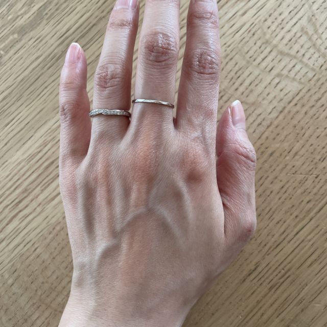 【エクセルコダイヤモンド(EXELCO DIAMOND)の口コミ】 シンプルなものが好みでしたが、あまり地味すぎるのも飽きてしまうなと思…