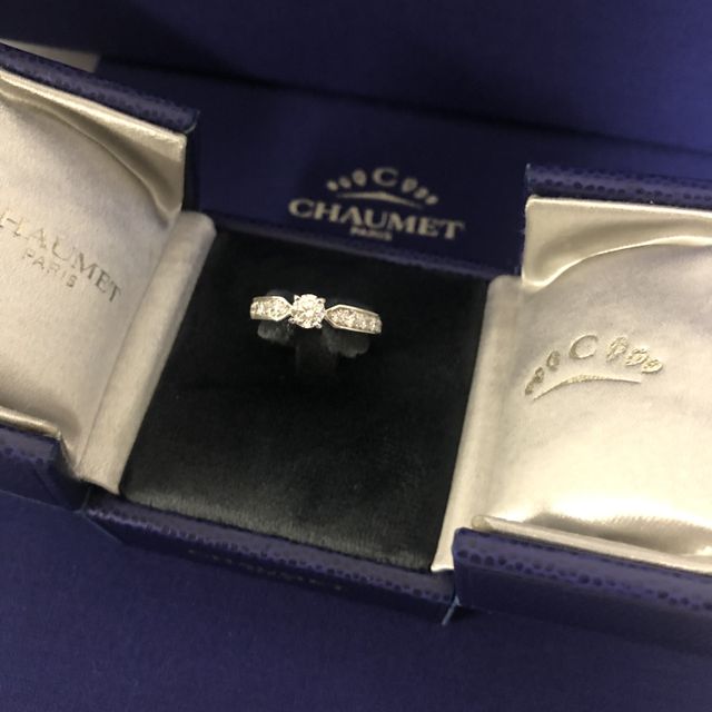 【ショーメ(CHAUMET)の口コミ】 プラチナで探していて、いくつかのブランドをまわり1番最初に試着したこち…