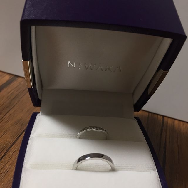 【俄(にわか)の口コミ】 俄の「花麗」を購入しました。店舗に行く前から妻が俄を気に入っており、…