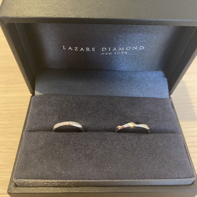 【ラザール ダイヤモンド(LAZARE DIAMOND)の口コミ】 色々なお店で指輪を試着しましたが、着け心地が1番しっくりきました。
細…