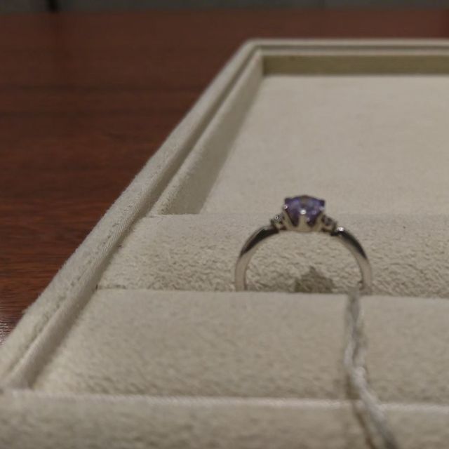 【ギンザタナカブライダル(GINZA TANAKA BRIDAL)の口コミ】 ダイヤモンドのみを購入していたため、ダイヤモンドの持ち込み可能なブラ…