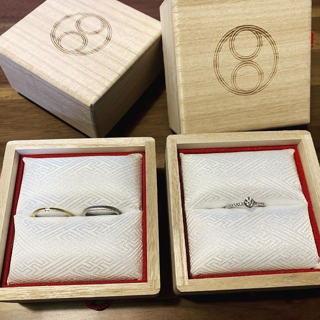 【TOMOE(トモエ)の口コミ】 結婚指輪を「絹」、婚約指輪を「七宝」で選びました
「絹」のあまり見た事…