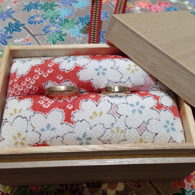 【杢目金屋(もくめがねや)の口コミ】 初めから婚約指輪はなしで結婚指輪だけの予定だったので結婚指輪にはこだ…