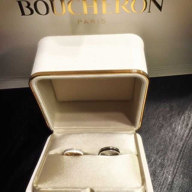 【ブシュロン(BOUCHERON)の口コミ】 ダイヤモンドが一周しているリングを探していましたが、ブシュロン以外の…