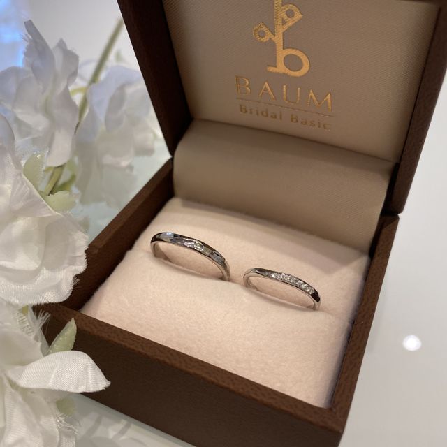 【BAUM(バーム)の口コミ】 指輪の表面のポコポコとした加工が珍しかった。この加工によって光に反射…