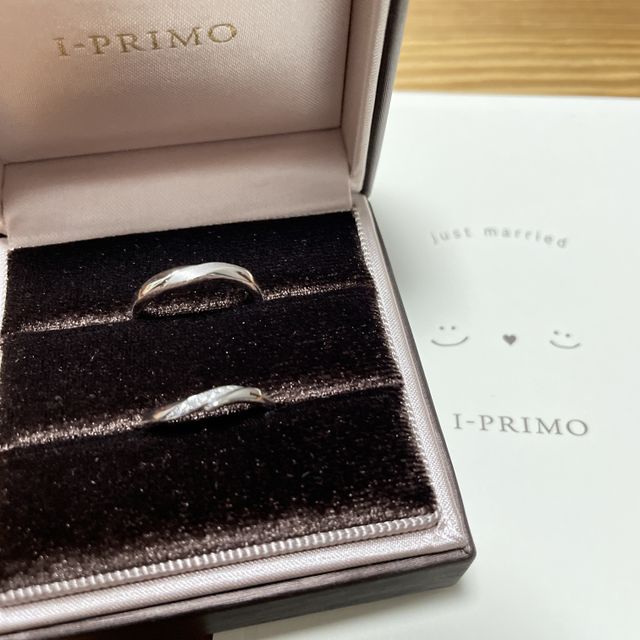 【アイプリモ(I-PRIMO)の口コミ】 最初はストレートの指輪にしようと来店したのですが、指輪を見た瞬間！こ…
