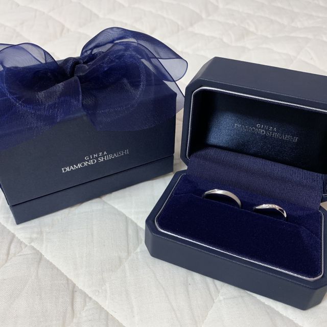 【銀座ダイヤモンドシライシの口コミ】 デザインがとても気に入りました。お互い自分の好きなデザインを選び、ペ…
