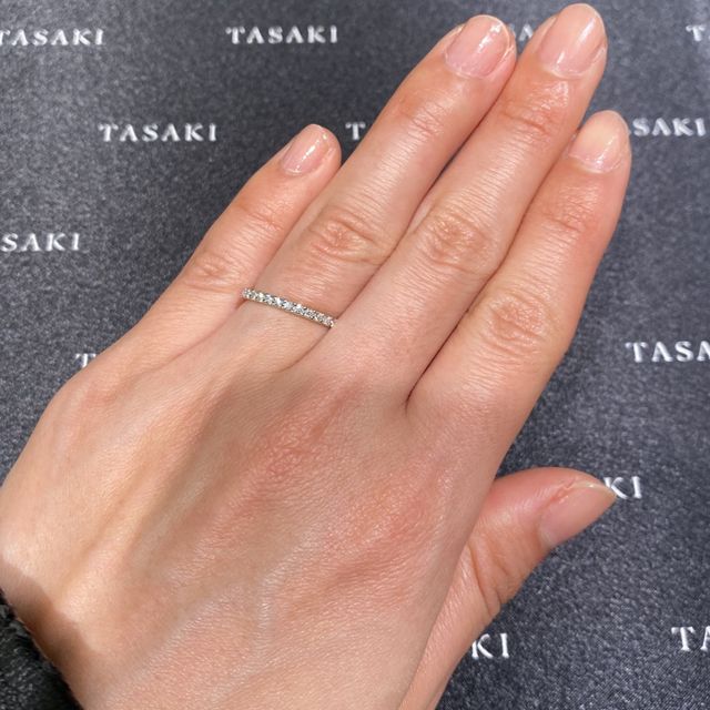 【TASAKI(タサキ)の口コミ】 ハーフエタニティーを探していてこちらがとても幅も輝きも、
またひっかか…