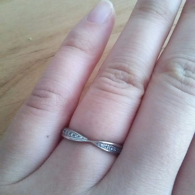 【サマンサティアラブライダル(Samantha Tiara Bridal)の口コミ】 婚約指輪もサマンサティアラで購入し、対応も商品もすごく良かったので結…