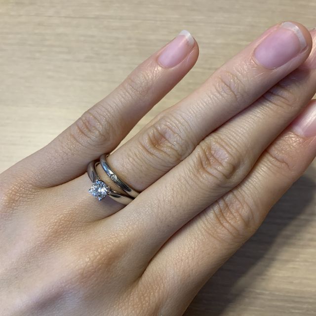 【エクセルコダイヤモンド(EXELCO DIAMOND)の口コミ】 婚約指輪を旦那にこちらで買ってもらったので、同じところのが欲しいと思…