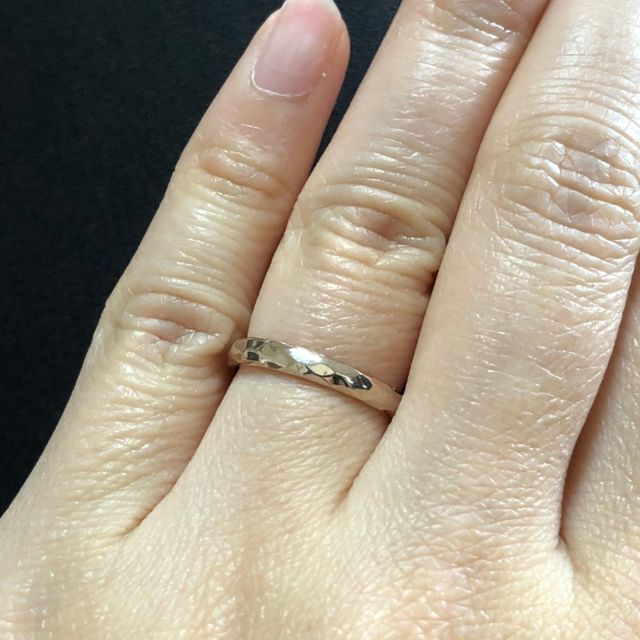 【TANZO.(鍛造指輪)の口コミ】 鍛造製法のしっかりとした指輪、頑丈なものが良かったのでタンゾーにしま…