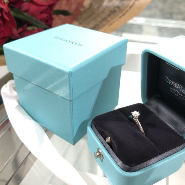 【ティファニー(Tiffany & Co.)の口コミ】 指輪の決め手はブランド力です。一生に一度のプレゼントですので、インパ…