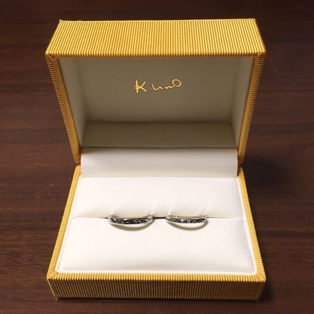 【ケイウノ ブライダル(K.UNO BRIDAL)の口コミ】 1から指輪の手作りができるのが1番いいと思いました。
近くで職人が見てく…